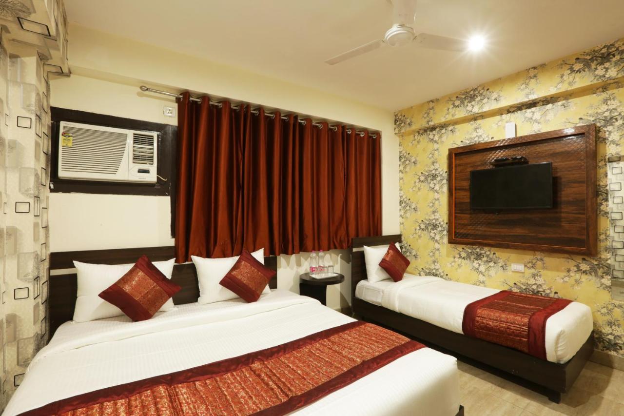 Hotel Square Stay Yeni Delhi Dış mekan fotoğraf
