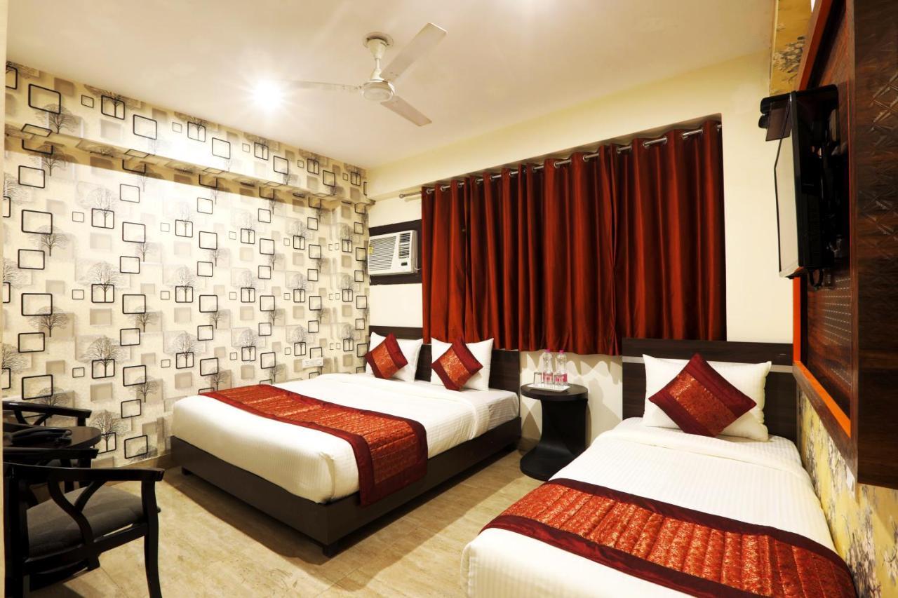 Hotel Square Stay Yeni Delhi Dış mekan fotoğraf